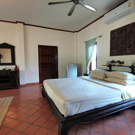 Tuna Resort Rawai Ngoại thất bức ảnh