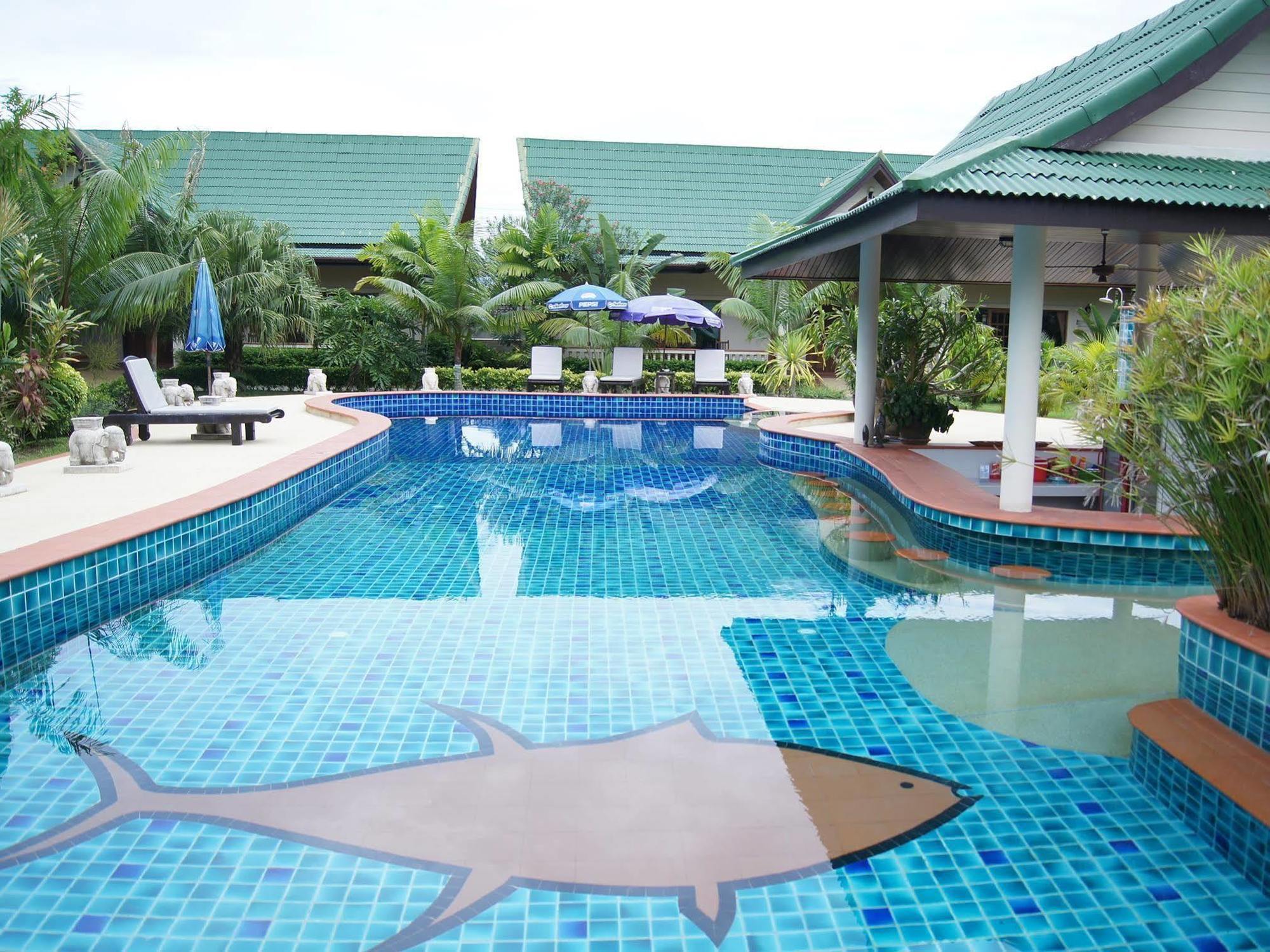 Tuna Resort Rawai Ngoại thất bức ảnh